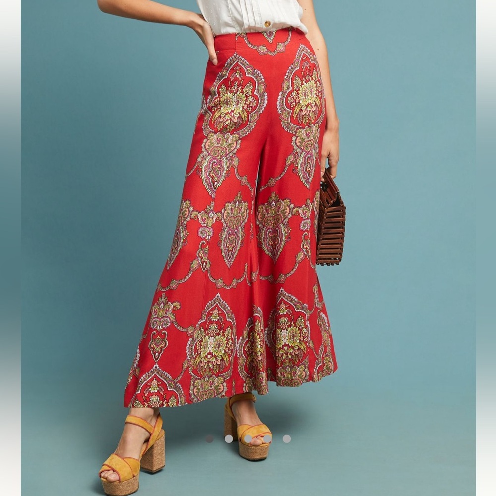 Anthropologie Ett:Twa Manon Flared Pant - red motif